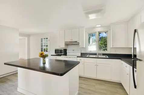 6 Sachem Way Oak Bluffs MA 02557