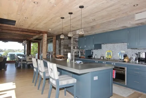 12 Caleb Pond Road Edgartown MA 02539