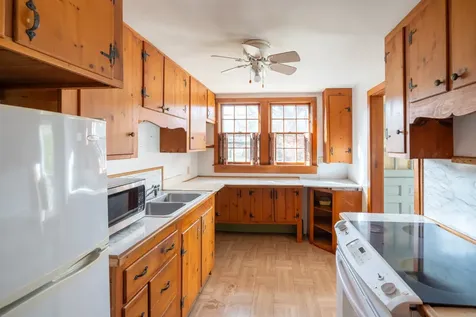 7 Elm Street Vineyard Haven MA 02568