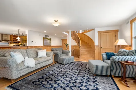 62 North Summer Street Edgartown MA 02539