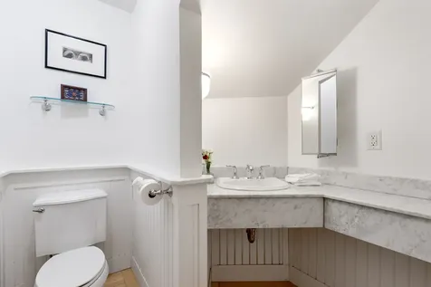 62 North Summer Street Edgartown MA 02539