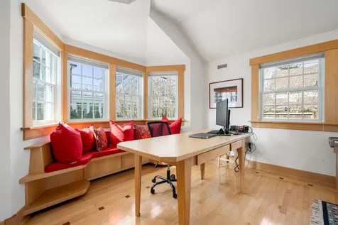 62 North Summer Street Edgartown MA 02539