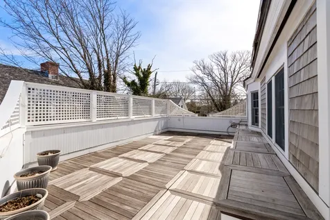 62 North Summer Street Edgartown MA 02539