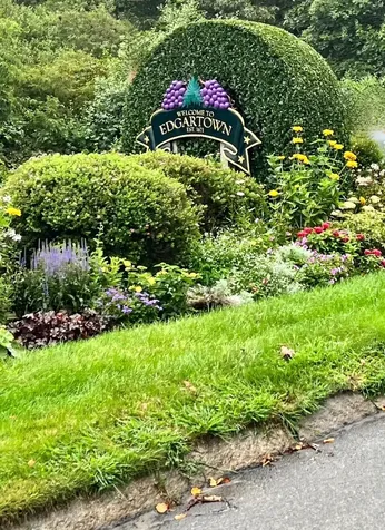 62 North Summer Street Edgartown MA 02539