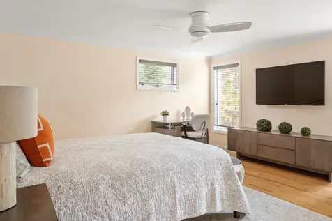 87 Schoolhouse Road Edgartown MA 02539