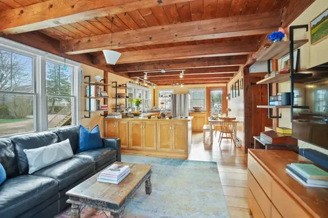 44 Plantingfield Way Edgartown MA 02539