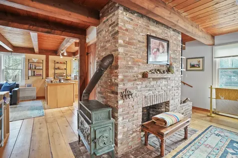 44 Plantingfield Way Edgartown MA 02539