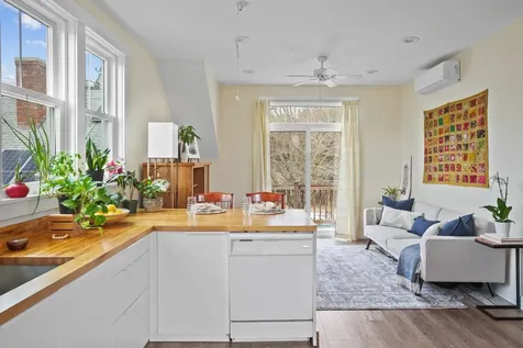 44 Plantingfield Way Edgartown MA 02539