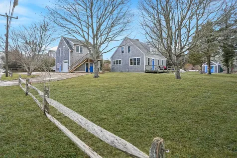 44 Plantingfield Way Edgartown MA 02539