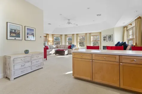 18 South Pond Road West Tisbury MA 02575