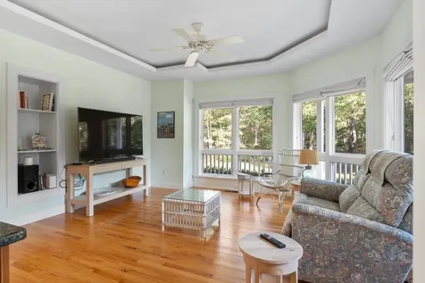18 South Pond Road West Tisbury MA 02575