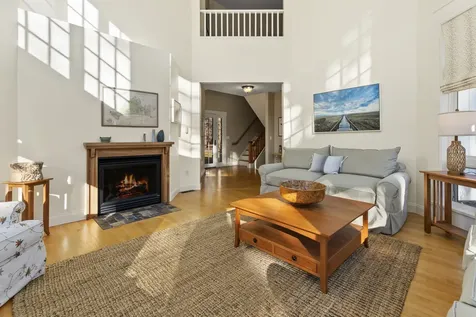 18 South Pond Road West Tisbury MA 02575