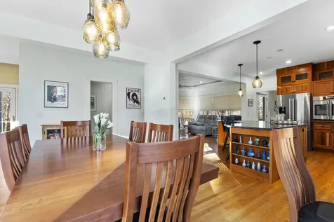 18 South Pond Road West Tisbury MA 02575