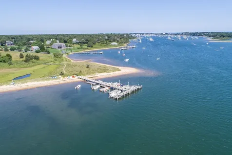 6 Kent Harbor Road Edgartown MA 02539