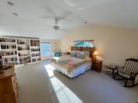 32 Harthaven Road Oak Bluffs MA 02557