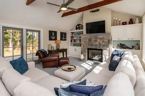 3 Duncan Close Edgartown MA 02539