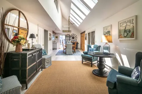 3 Duncan Close Edgartown MA 02539