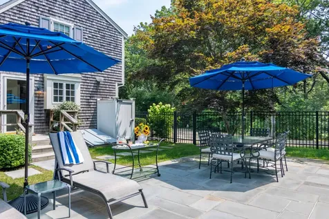 3 Duncan Close Edgartown MA 02539