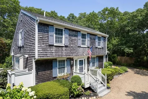 3 Duncan Close Edgartown MA 02539