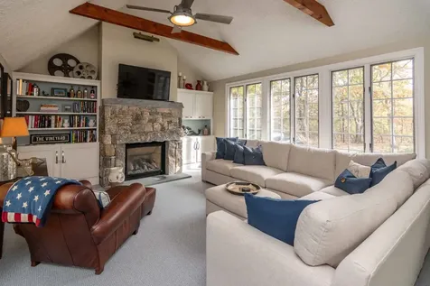 3 Duncan Close Edgartown MA 02539