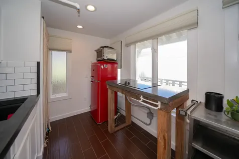 8 Circuit Avenue Extension Oak Bluffs MA 02557