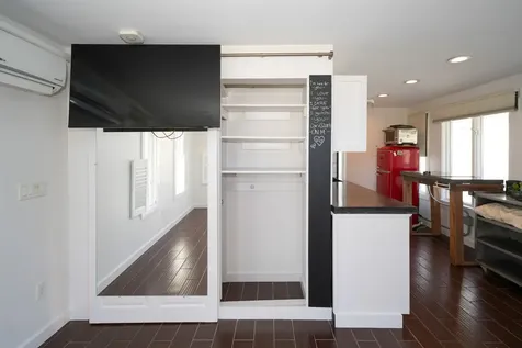 8 Circuit Avenue Extension Oak Bluffs MA 02557