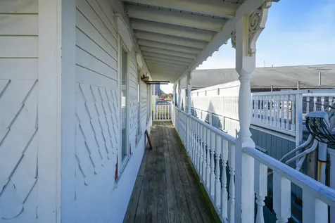 8 Circuit Avenue Extension Oak Bluffs MA 02557