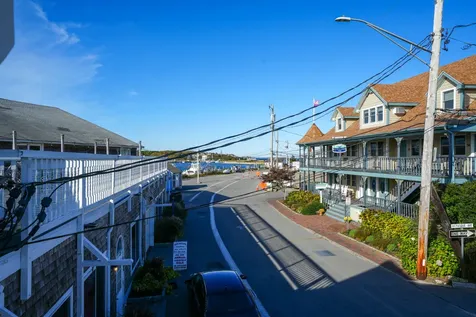 8 Circuit Avenue Extension Oak Bluffs MA 02557