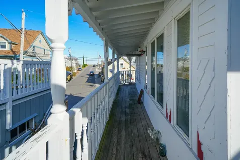 8 Circuit Avenue Extension Oak Bluffs MA 02557