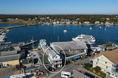8 Circuit Avenue Extension Oak Bluffs MA 02557
