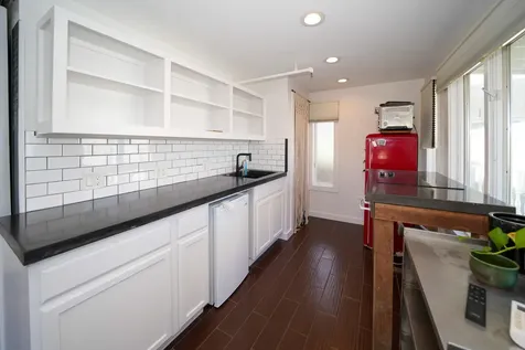 8 Circuit Avenue Extension Oak Bluffs MA 02557