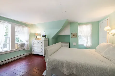 301 Main Street Vineyard Haven MA 02568
