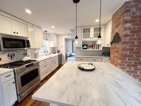 249 State Road Vineyard Haven MA 02568