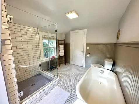 249 State Road Vineyard Haven MA 02568