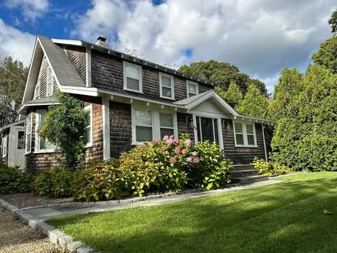 249 State Road Vineyard Haven MA 02568