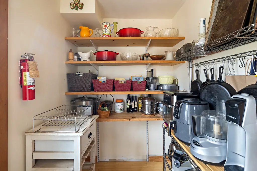 99 Old Purchase Road Edgartown MA 02539