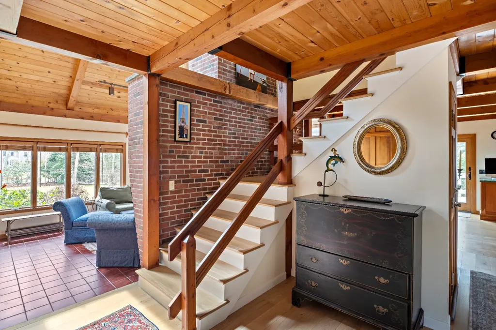 99 Old Purchase Road Edgartown MA 02539