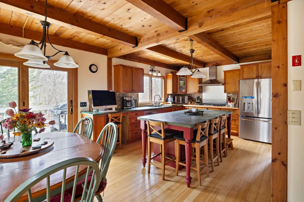 99 Old Purchase Road Edgartown MA 02539