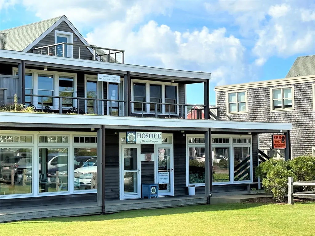 79 Beach Road Vineyard Haven MA 02568