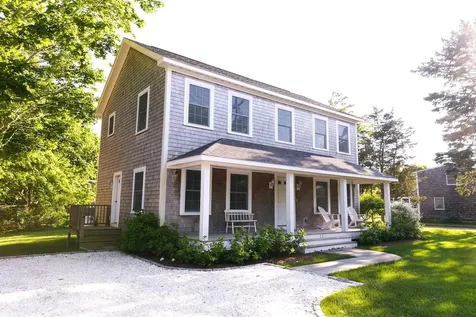 12 Wing Road Oak Bluffs MA 02557