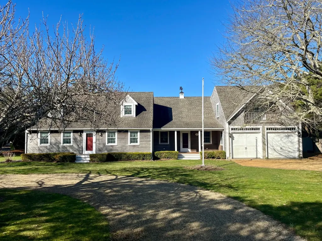 14 Muskoday Lane Edgartown MA 02539