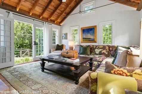 5 Stillpoint Meadows Road West Tisbury MA 02575