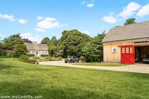 5 Stillpoint Meadows Road West Tisbury MA 02575