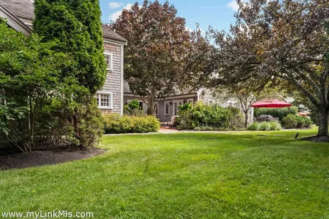 5 Stillpoint Meadows Road West Tisbury MA 02575