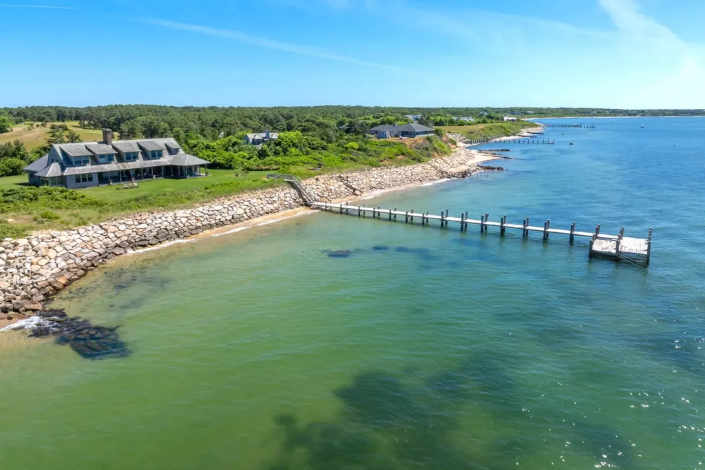 37 North Neck Road Edgartown MA 02539