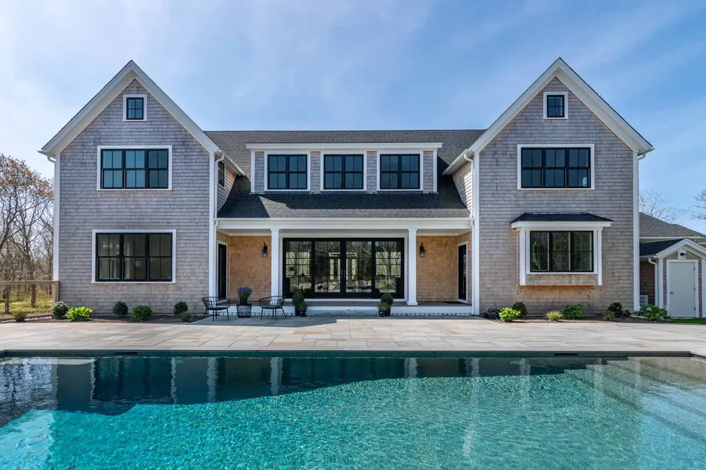 69 Division Road Edgartown MA 02539