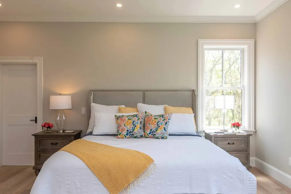 69 Division Road Edgartown MA 02539