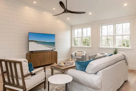 69 Division Road Edgartown MA 02539