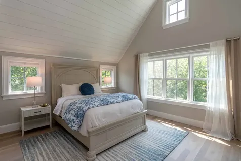 69 Division Road Edgartown MA 02539