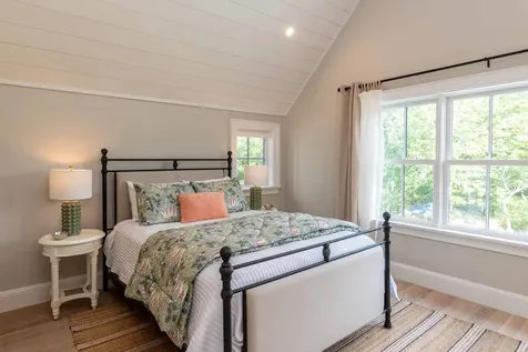 69 Division Road Edgartown MA 02539